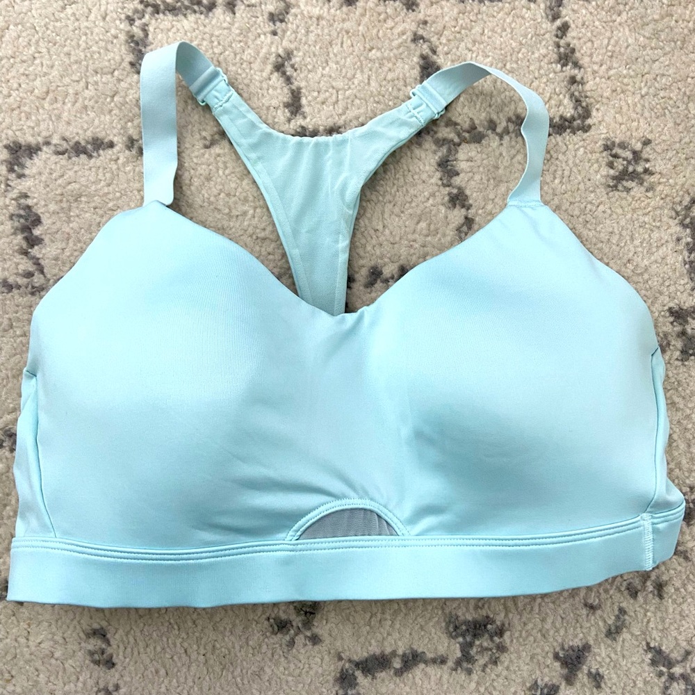 VS Light blue sports bra